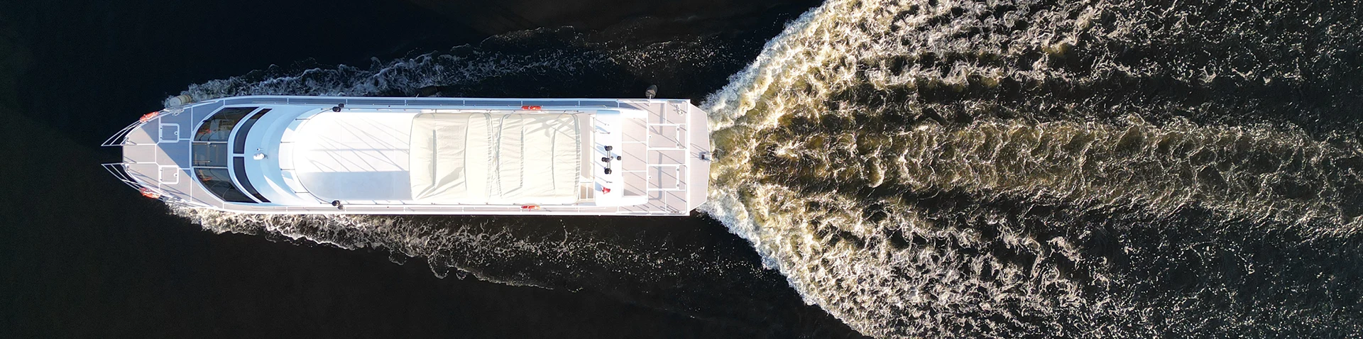 เรือโดยสาร Monohull
